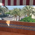 Lovely With Pool Apartament *